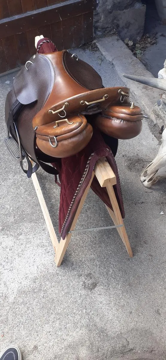 Selle de randonnée forestier